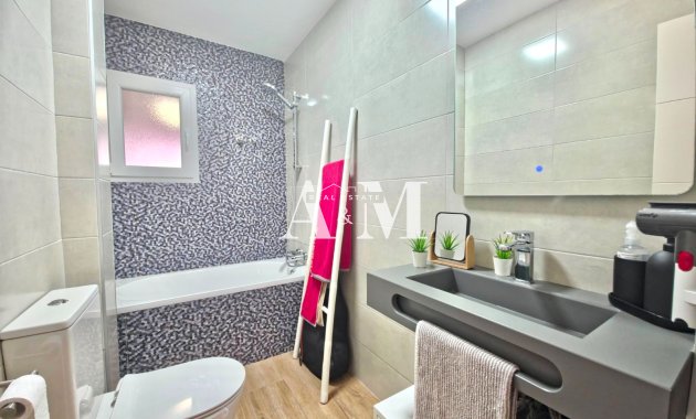 Reventa - Apartamento / piso - Pilar de la Horadada